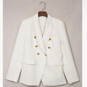 Elegant Cream White Tweed Blazer with Gold Buttons